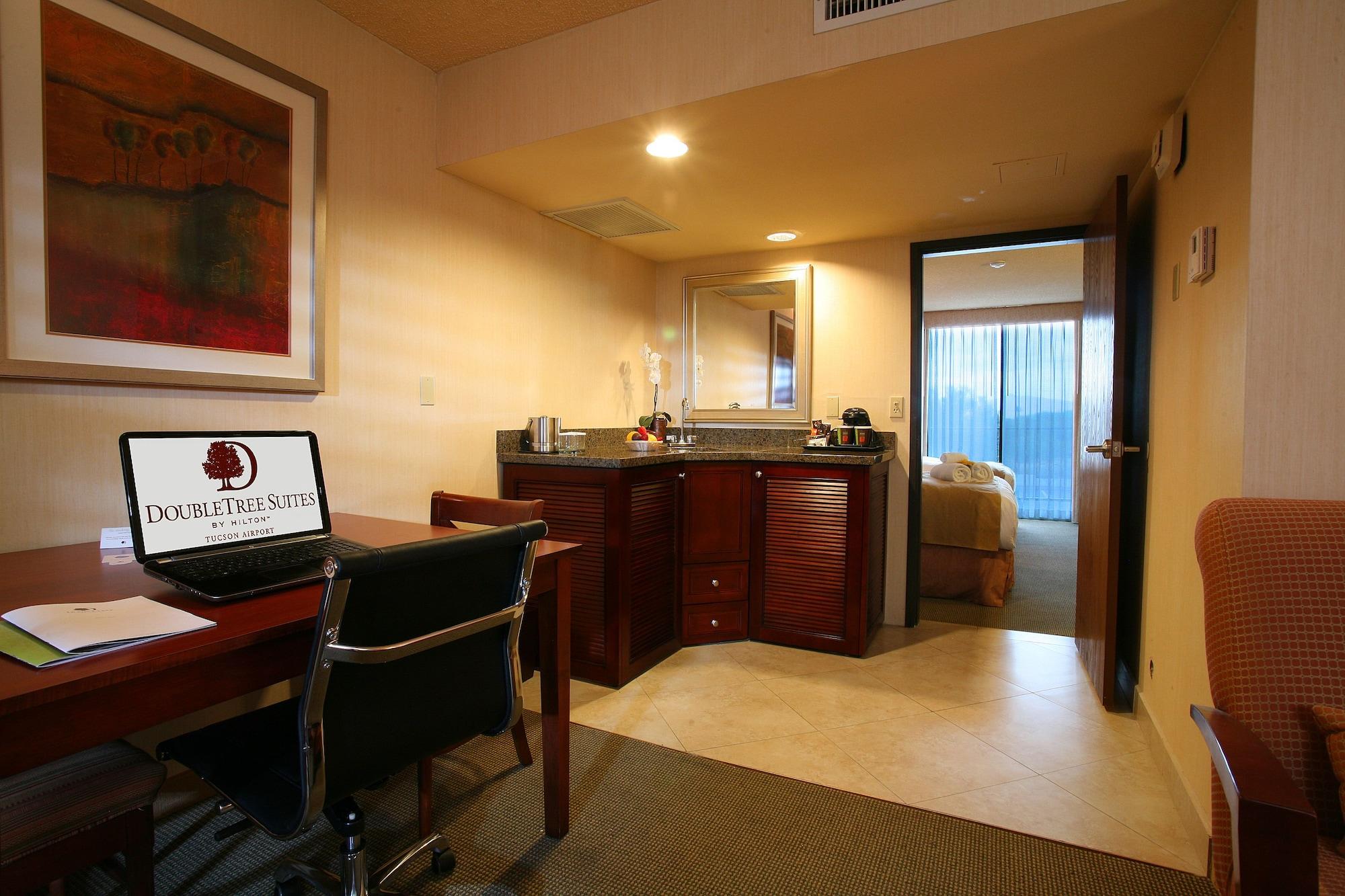 Doubletree Suites By Hilton Tucson Airport Exteriér fotografie